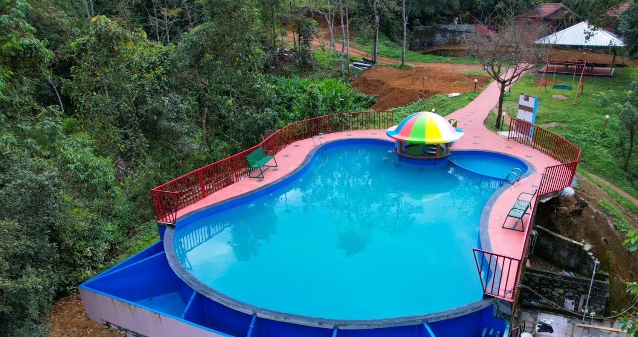 Clay Resort By Bestinn Leisure - Wayanad Padinjarathara Ngoại thất bức ảnh