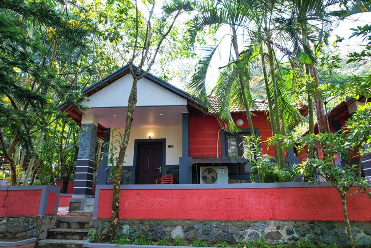 Clay Resort By Bestinn Leisure - Wayanad Padinjarathara Ngoại thất bức ảnh