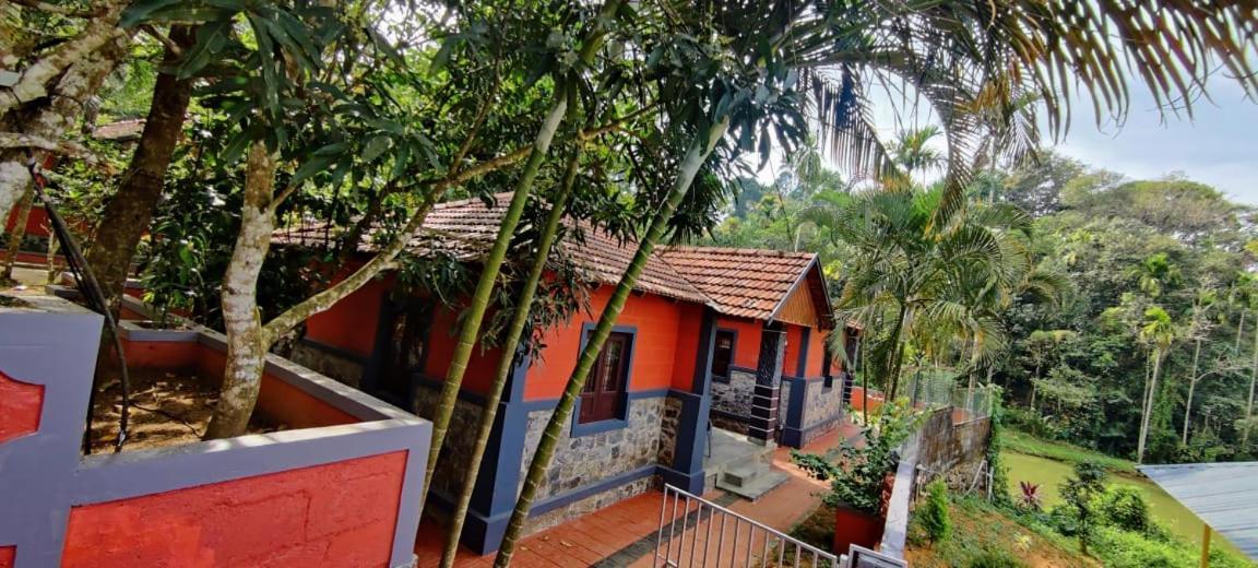 Clay Resort By Bestinn Leisure - Wayanad Padinjarathara Ngoại thất bức ảnh